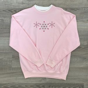 Women’s M&C Sportswear Size Large Pink Snowflake Sweatshirt